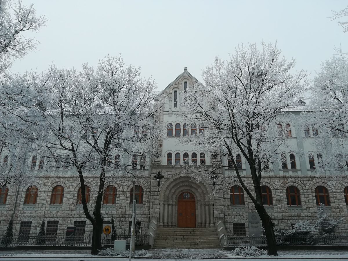 Contact us winter school university of pécs